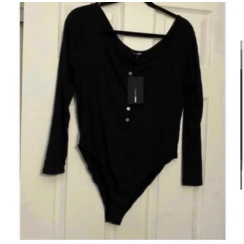 FASHION NOVA Black Bodysuit - Picture 6 of 10